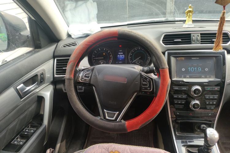 Used Haval H2 2014 1.5T Manual Two-Wheel Drive Elite Edition