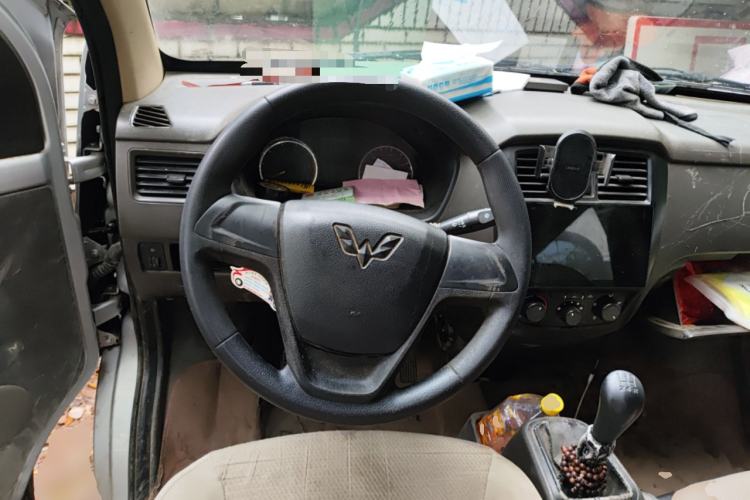 Used Wuling Rongguang S 2022 1.2L Base Version 5-Seater LSI