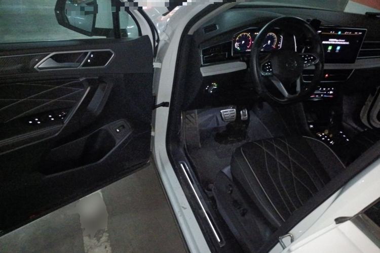 Used Volkswagen Tiguan L 2024 330TSI Automatic Two-Wheel Drive R-Line Enhanced Edition