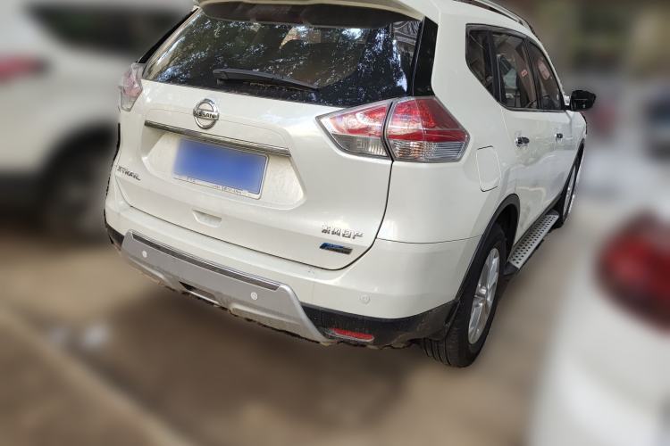 Used Nissan X-Trail 2015 2.0L CVT Comfort MAX Edition 2WD