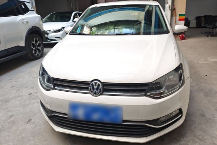 Used Volkswagen Polo 2016 1.6L Automatic Comfort Model
