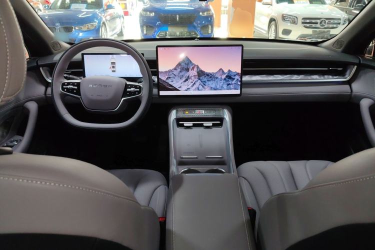 Used Roewe M7 DMH 2025 Model 160km Enjoyment Version