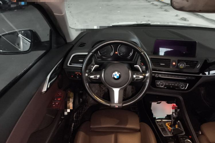 Used BMW 1 Series 2020 125i Leading Model M Sport Package Steering Wheel