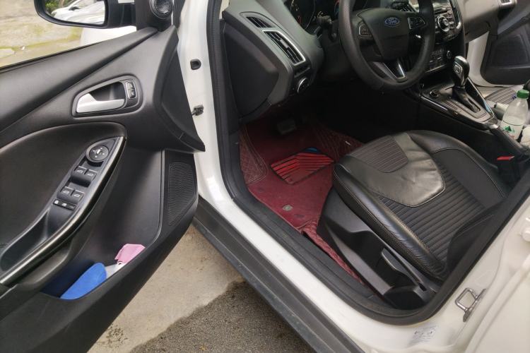Used Ford Focus 2015 Sedan 1.6L Automatic Trend Model Driver Seat