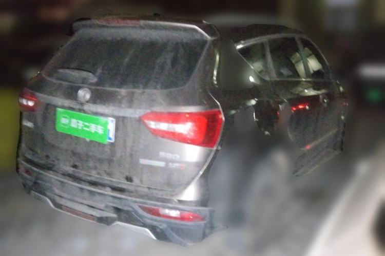 Used Dongfeng Fengon 580 2016 1.5T Manual Luxury Edition Rear Right 45 Deg