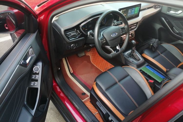 Used Ford Focus 2022 Sedan EcoBoost 180 Automatic Performance Edition
