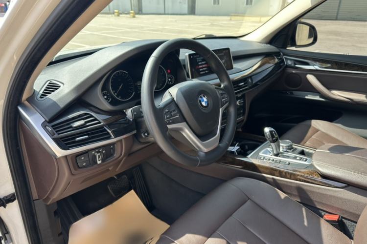 Used BMW X5 2018 xDrive28i