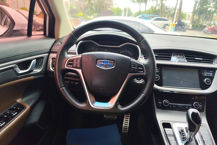 Used Geely Auto Emgrand GS 2016 Sport Edition 1.3T Automatic ZhenShang Model Steering Wheel