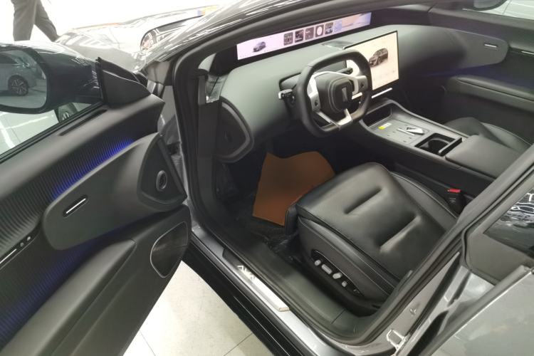 Used Avatr 12 2025 Ultra Extended-Range Edition