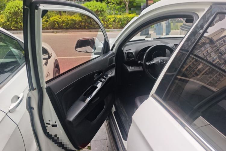 Used Land X5 2015 1.5T CVT Enjoyment Edition Driver Seat