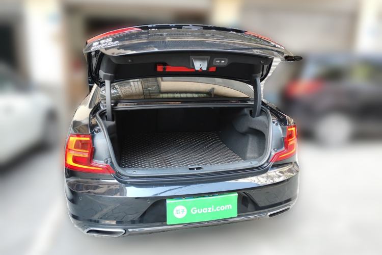 Used Volvo S90 2020 T5 Zhiyi Luxury Edition
