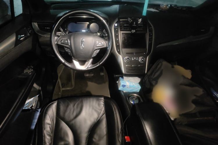 Used Lincoln MKC 2017 2.0T Two-Wheel Drive Deluxe Edition