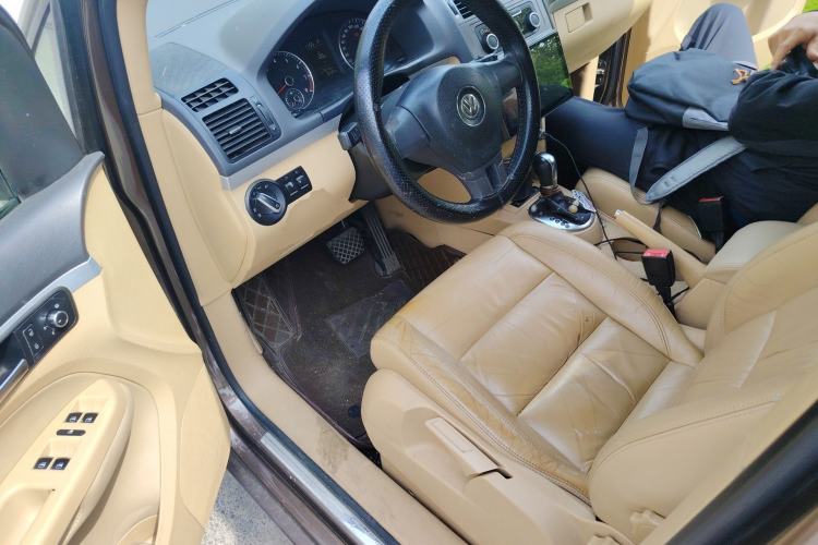 Used Volkswagen Touran 2011 1.4T DSG Zhiya Edition 5 Seats