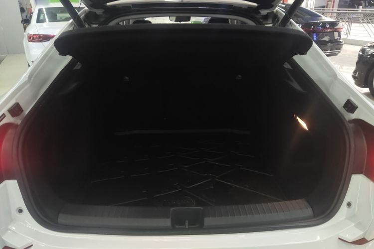 Used Volkswagen Lamando 2025 Lavida L 280TSI DSG Cool & Spicy Edition
