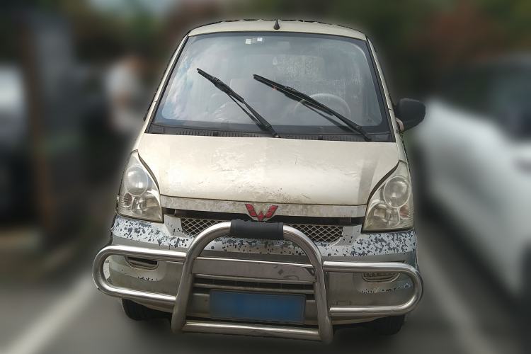 Used Wuling Rongguang 2014 1.2L S Standard Model Front