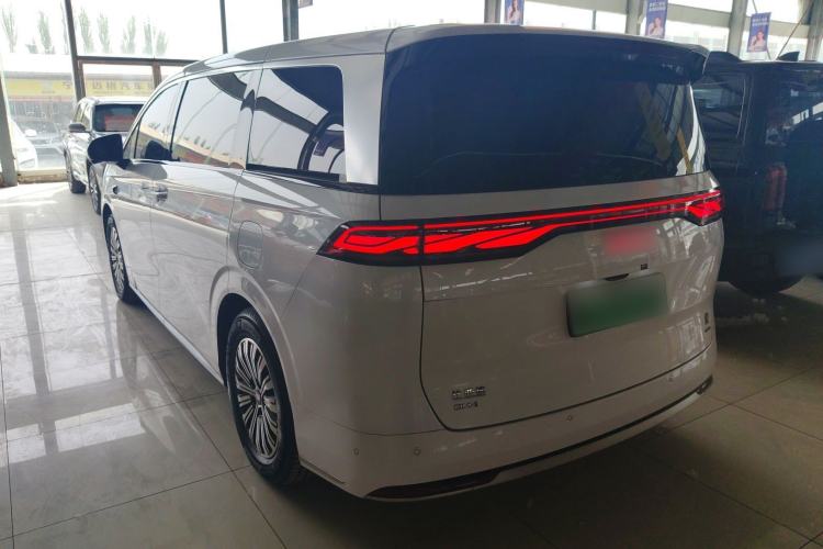 Used BYD Xia 2025 DM-i 1.5T 180km Beyond Edition
