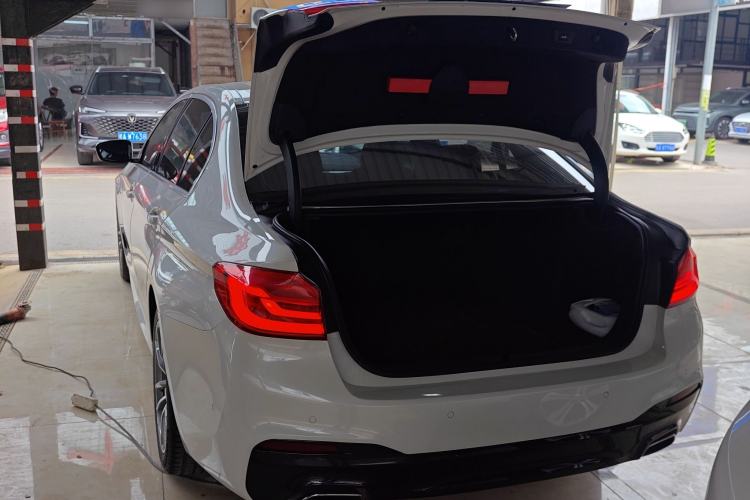 Used BMW 5 Series 2020 525Li M Sport Package
