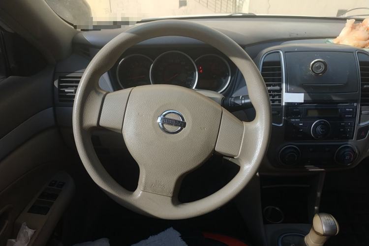 Used Nissan Sylphy 2012 Classic 1.6XE Manual Comfort Edition Steering Wheel