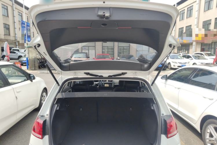 Used Volkswagen Golf 2019 1.6L Automatic Comfort Model China V Standard
