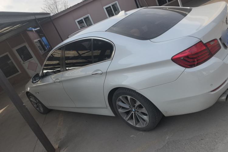 Used BMW 5 Series 2017 525Li Leading Model
