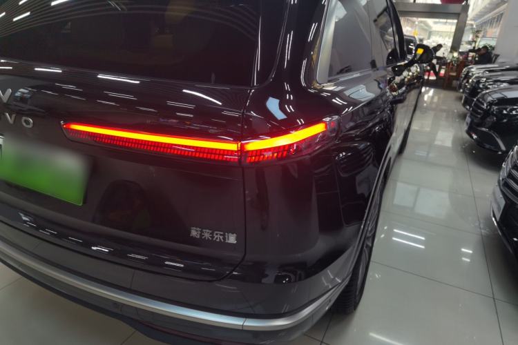 Used ONVO Luxeed L90 2025 Model—Max Six-Seater Version
