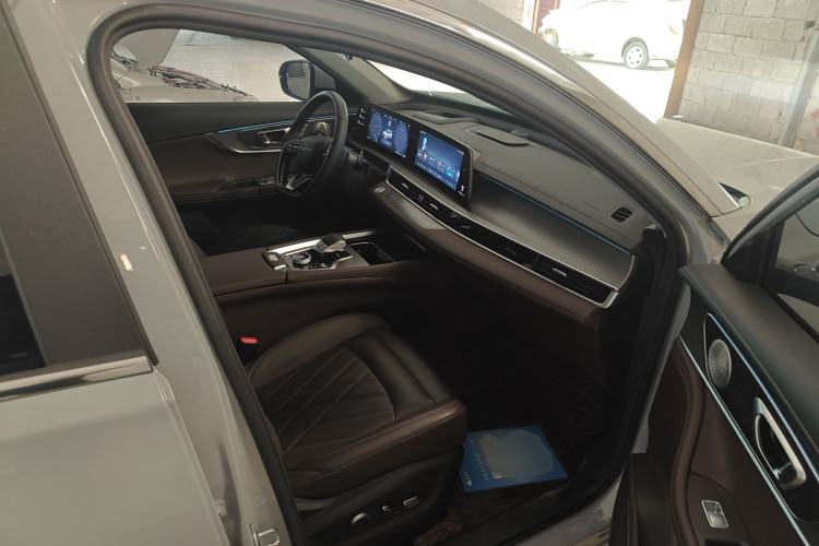 Used Chery Tiggo 8 PRO 2024 Champion Edition 290T Two-Wheel Drive Peak Version 5 Seats