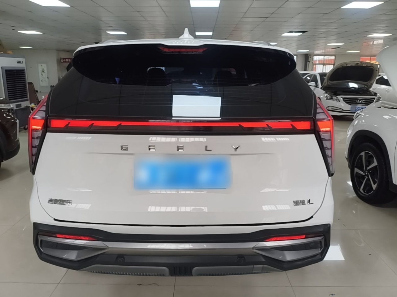 Geely Auto FX11 2024 1.5TD DCT Dragon Edition — снимка 5