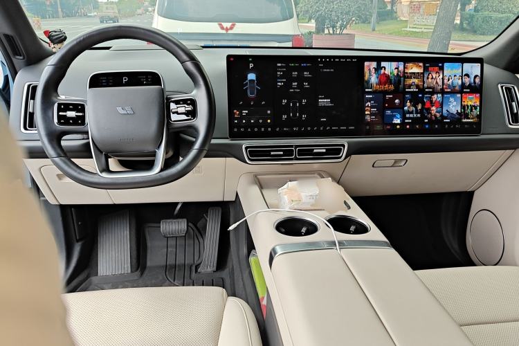 Used Li Auto L9 2022 Max model Center Console