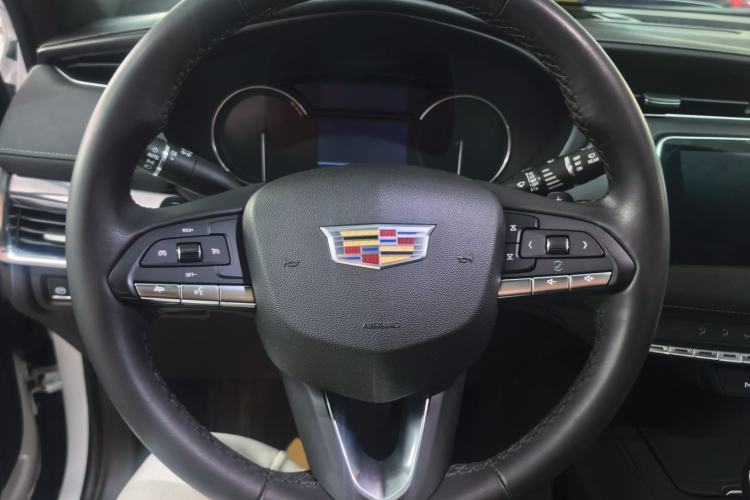 Used Cadillac XT4 2020 Revised Version 28T Two-Wheel Drive Tech Edition