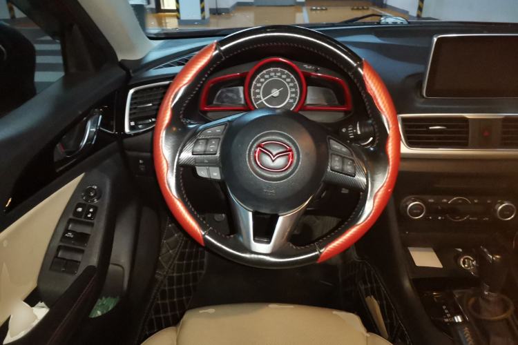 Used Mazda 3 Axela 2014 Sedan 2.0L Automatic Sport Model Steering Wheel