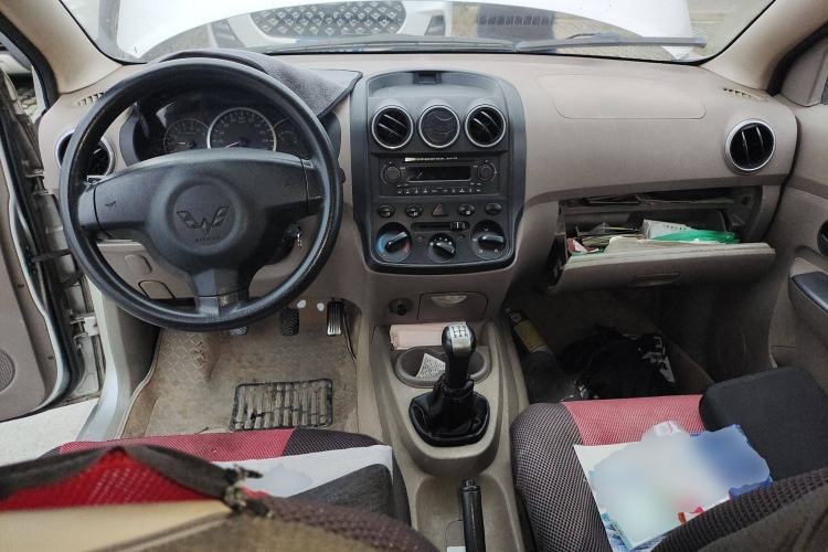 Used Wuling Hongguang 2010 1.2L Comfort Edition China IV
