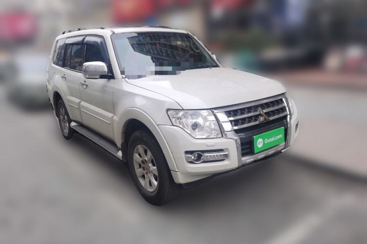 Used Mitsubishi Pajero 2019 3.0L Automatic Luxury Edition