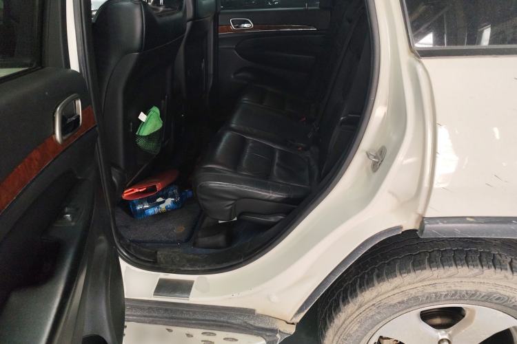 Used Jeep Grand Cherokee 2012 3.6L Luxury Navigation Edition