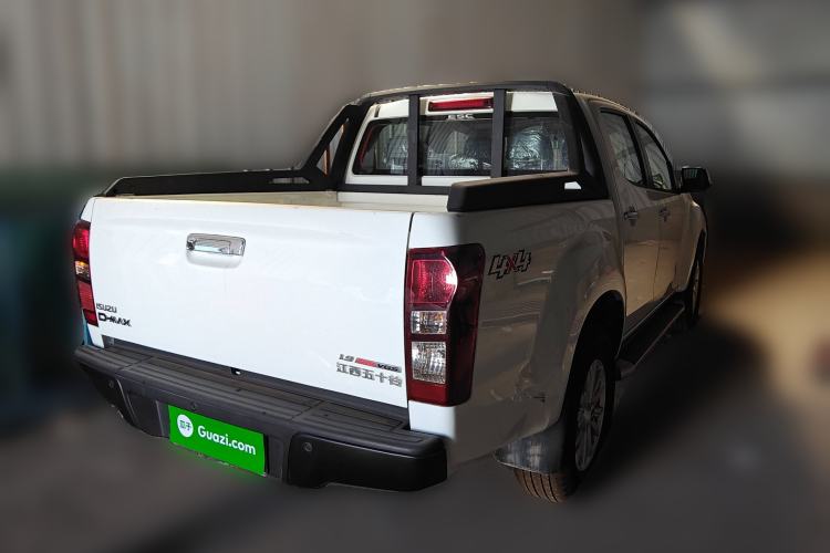 Used Isuzu D-MAX 2020 1.9T 4x4 Manual Comfort Version China VI Standard RZ4E Hi-Power
