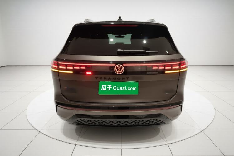 Used Volkswagen Teramont 2025 Tiguan Pro 450TSI Four-Wheel Drive Summit Edition
