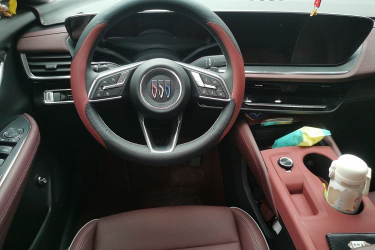 Used Buick Envision 2025 Encore Plus 28T Two-Wheel-Drive Platinum Edition