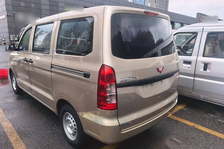 Used Wuling Hongguang V 2019 1.5L Jingqu Version China VI LAR