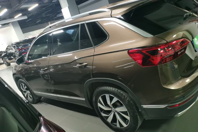 Used Volkswagen Tayron 2019 330TSI Two-Wheel-Drive Luxury Version China V Emission Standard
