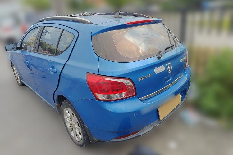 Used Baojun 610 2014 CROSS 1.5L Manual Comfort Model
