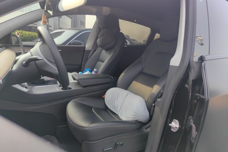 Used Tesla Model Y 2022 Rear-Wheel-Drive Version