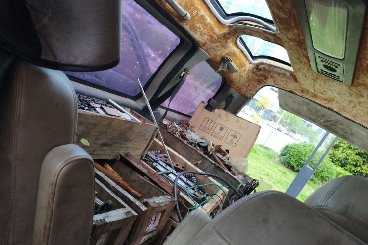 Used FORTHING Lingzhi 2016 M3 1.6L 7-Seater Luxury Model China IV Standard Left Rear Seat