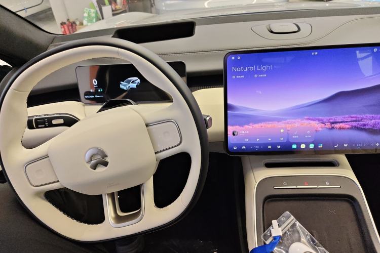 Used Nio ET5T 2025 75 kWh Touring