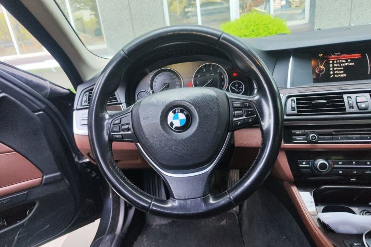 Used BMW 5 Series 2017 525Li Leading Model
