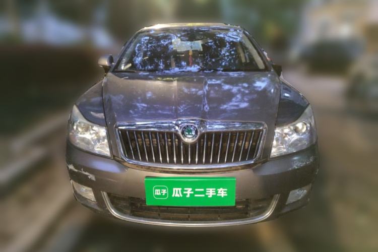 Used Skoda Octavia 2013 1.6L Automatic Yijun Edition Front