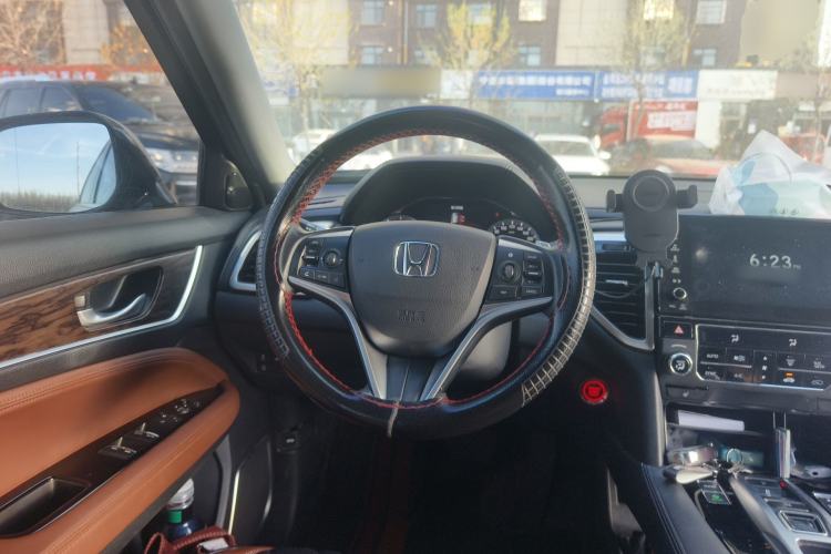 Used Honda UR-V 2017 370TURBO 2WD Prestige Edition China V Steering Wheel
