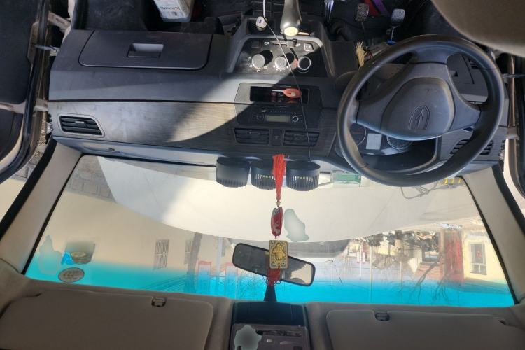 Used Jinbei Hiace X30 2016 1.3L Van Standard Edition DLCG12