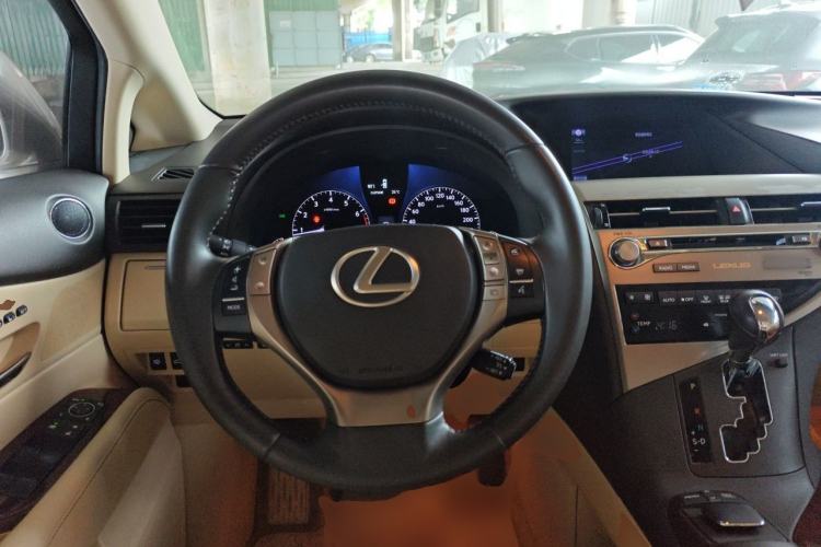 Used Lexus RX Classic 2013 270 Luxury Edition
