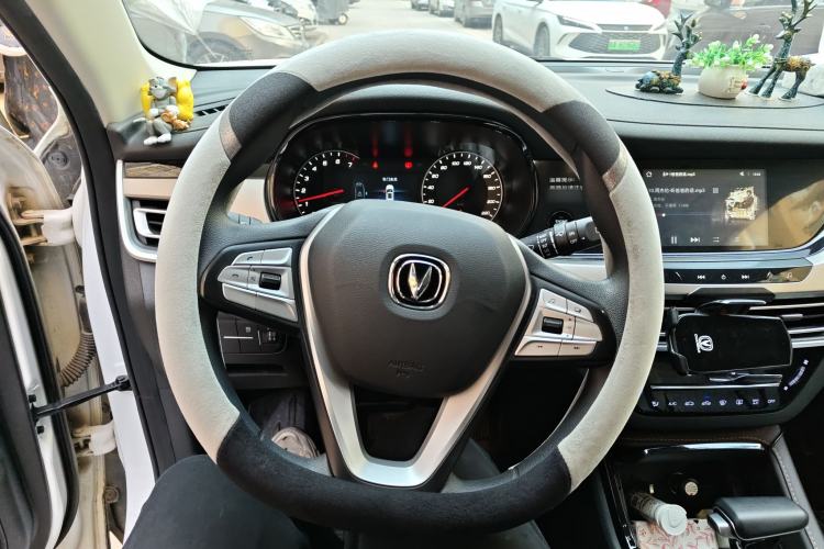 Used CHANGAN CS35PLUS 2019 1.6L Automatic Yue Lian Upgrade Edition
