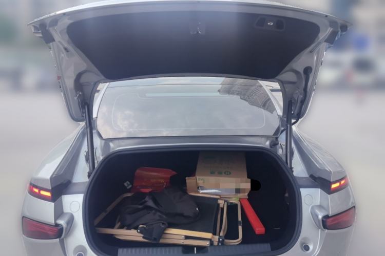 Used XPeng P7 2022 586G Trunk