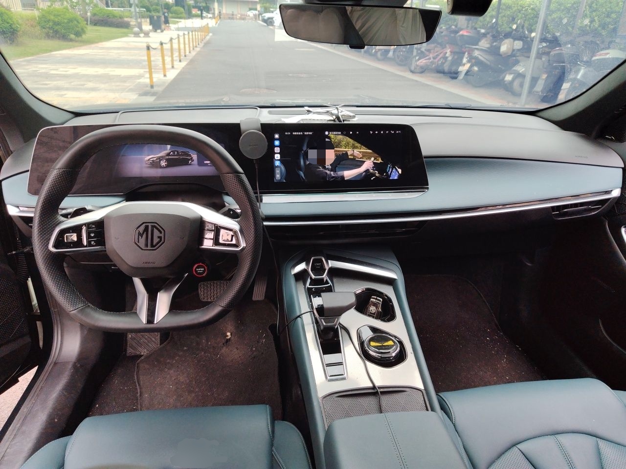 MG 7 2025 2.0T 405 AT Luxury Edition — снимка 9
